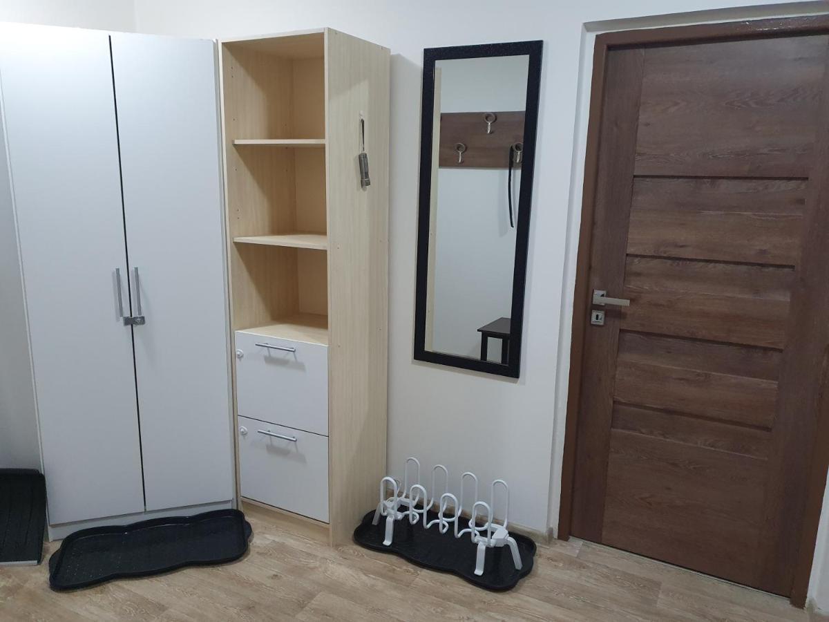 Family Apartman Kovarska Exterior photo