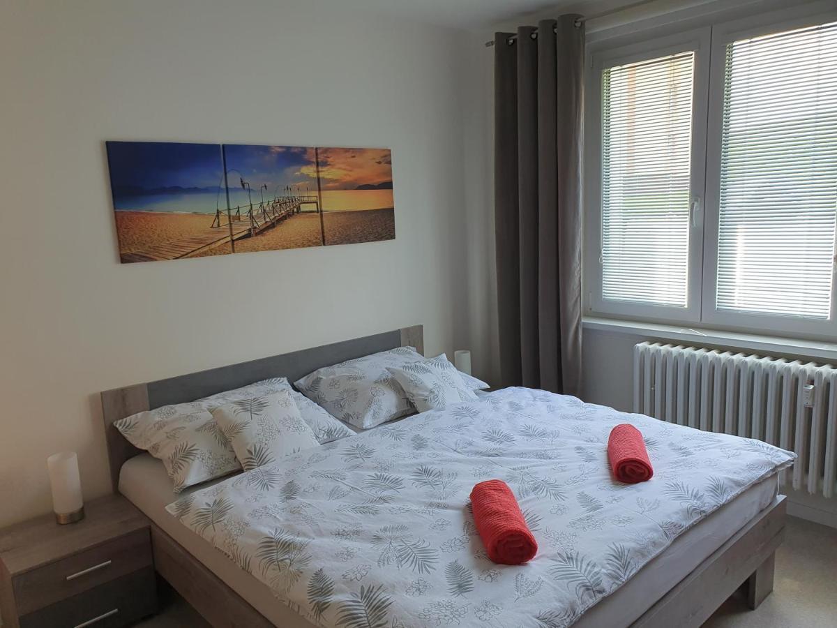 Family Apartman Kovarska Exterior photo